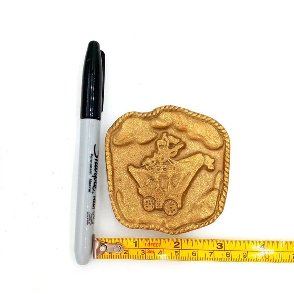 Guitar Banjo Player Belt Buckle Covered Wagon Travelling Singer Vintage Country - Picture 2 of 6